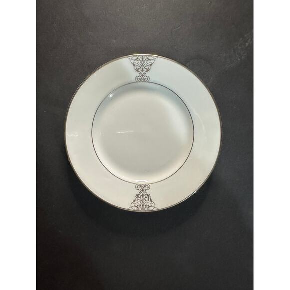 Vera Wang Wedgewood Imperial scroll - Picture 5 of 7